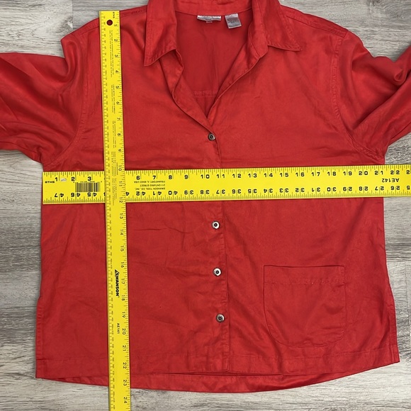 Chico's Red Faux Suede 3/4 Sleeve Button Down Shirt Size M/8 - Picture 13 of 15